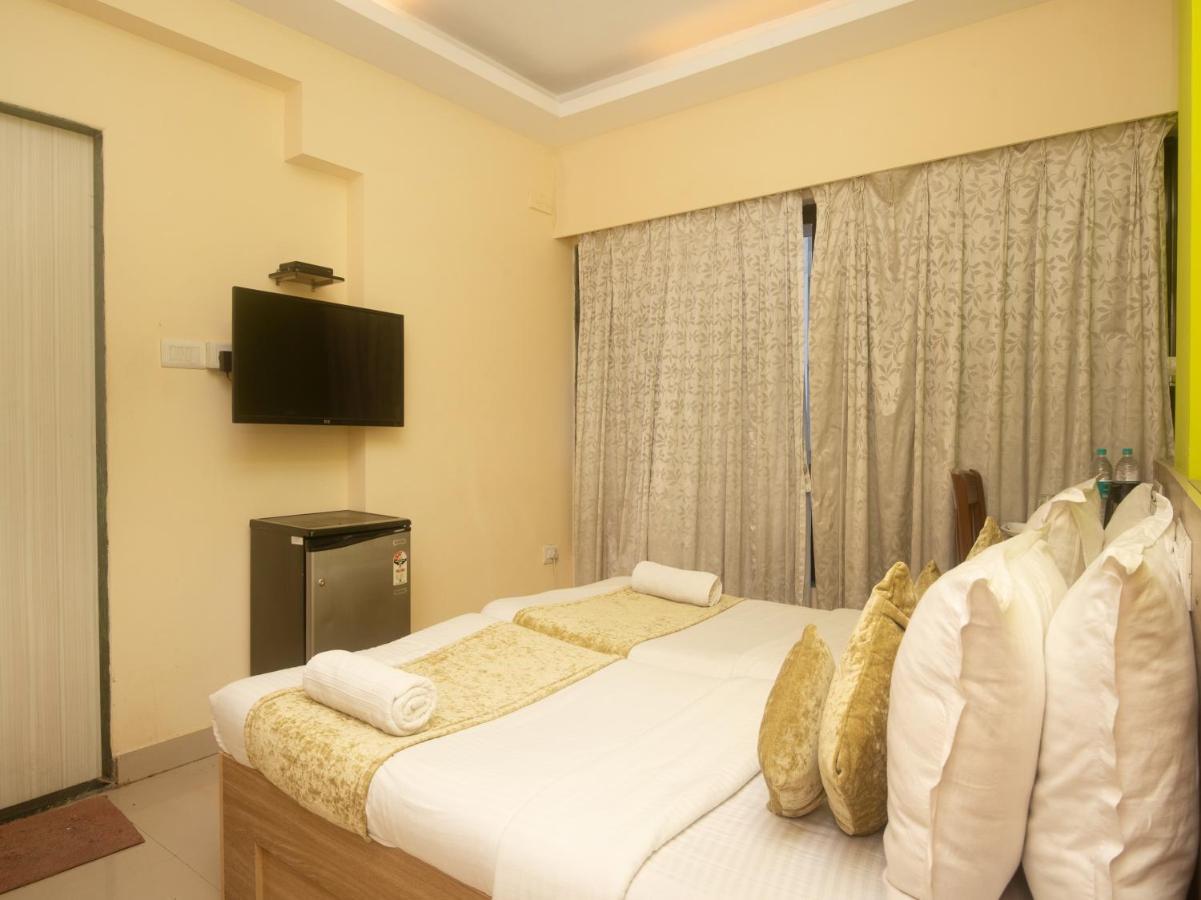 Tuliip Residency Hotel Mumbai Exterior photo